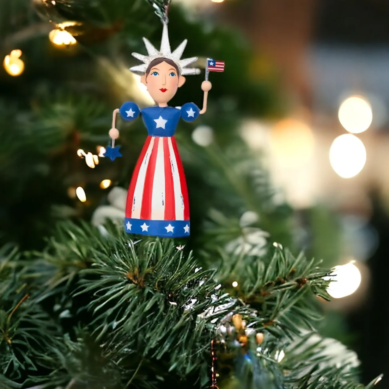 Patriotic Lady Liberty Ornament| Outlet